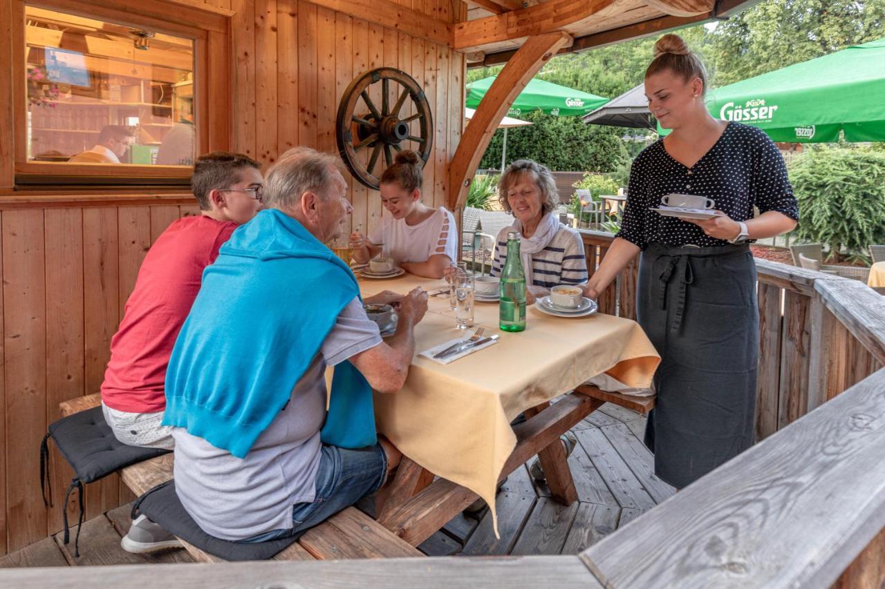 Landhof Waidegger Wirt - Hotel, Restaurant, Bar Exteriér fotografie